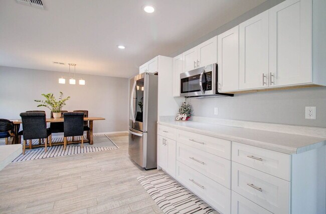 Building Photo - 17802 N 41st Ave