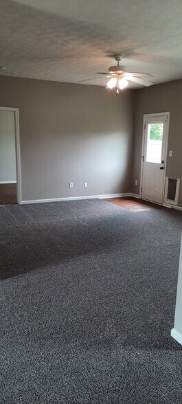 Building Photo - 3181 Stratus Ct