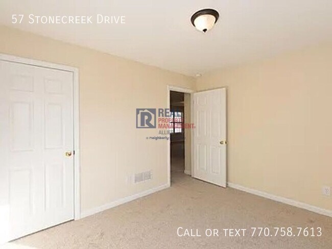 Building Photo - 57 Stonecreek Dr SW