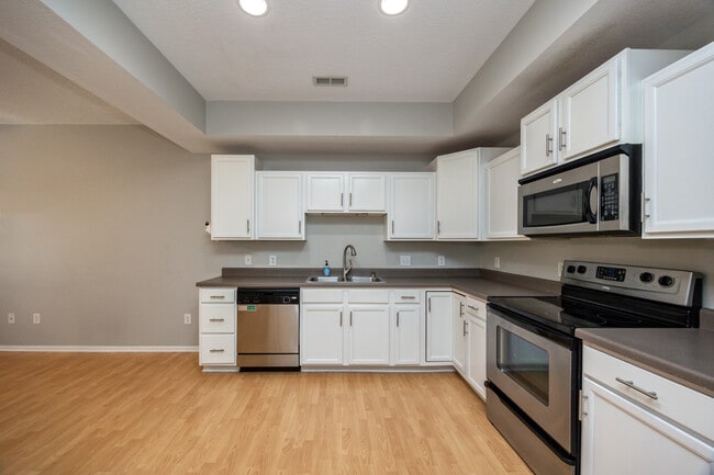 Building Photo - 8601 Westown Pky