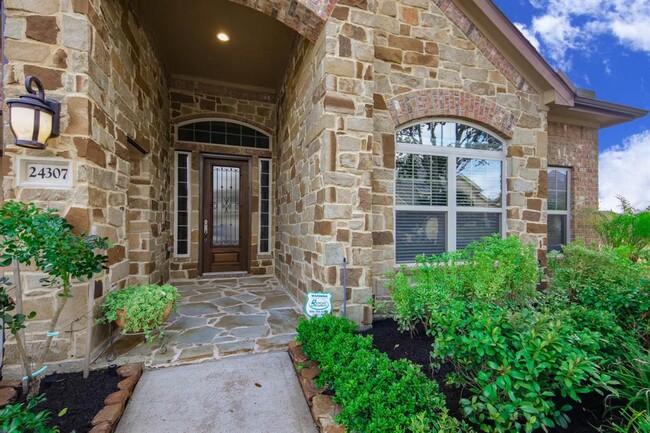 Building Photo - 24307 Mirandola Ln