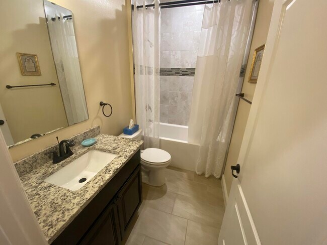 Building Photo - 9433 Ligorio Wy