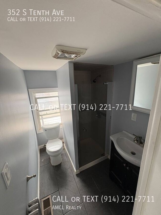 Building Photo - 352 S Tenth Ave-