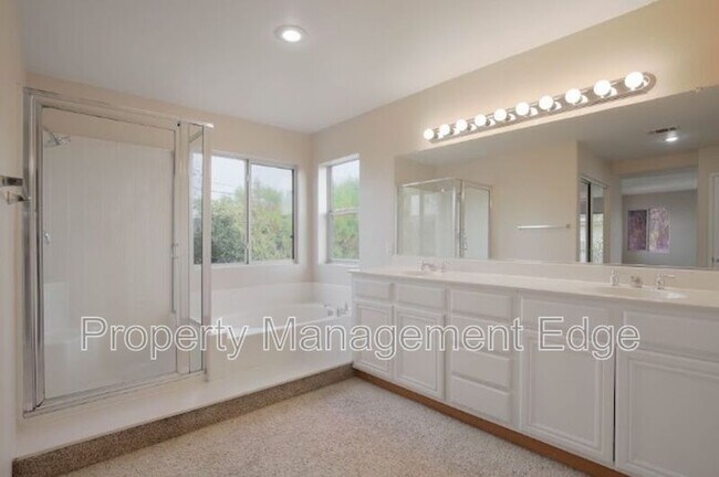 Building Photo - 37783 Sweet Magnolia Way