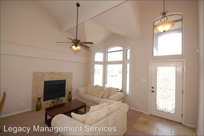 Building Photo - 4800 Red Canyon Ct