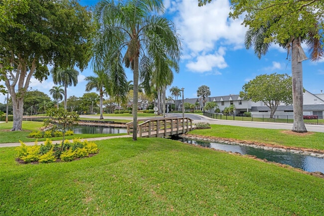 Building Photo - 7301 Amberly Ln