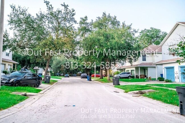 Building Photo - 5002 Beechcraft Way