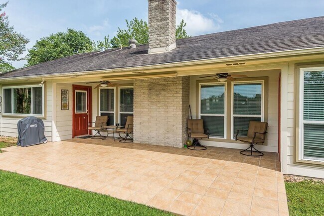 Building Photo - Zoned to CLHS! Updated One Story 4BR Home!