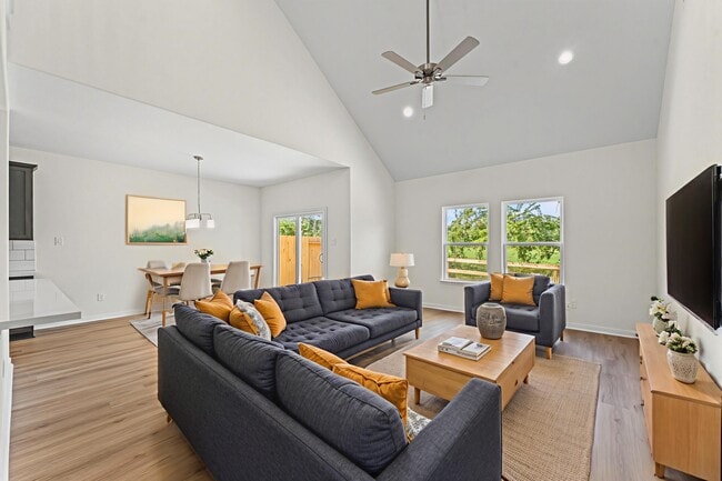 Building Photo - 11824 Whirlaway Dr