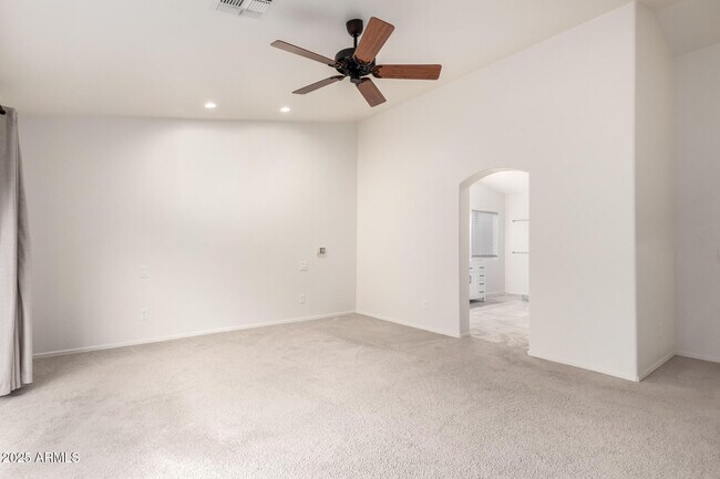 Building Photo - 15655 N Cabrillo Dr