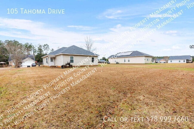 Building Photo - 105 Tahoma Dr