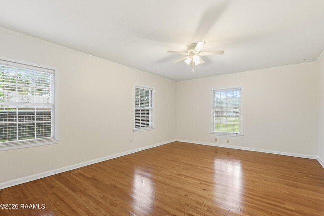 Building Photo - 418 Marguerite Blvd