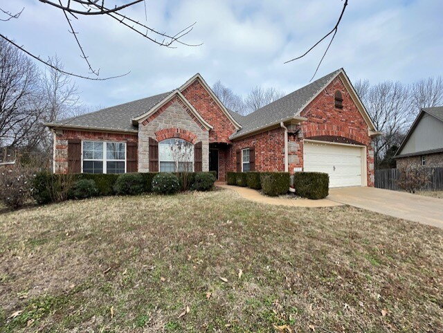 Building Photo - 2591 N Tragalger Dr.