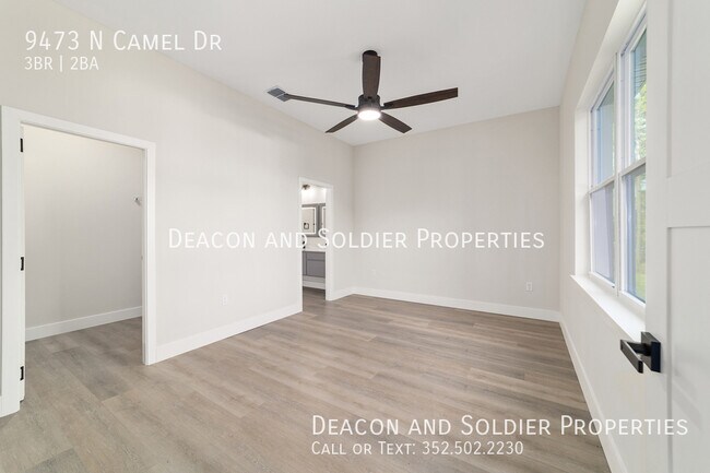 Building Photo - 9473 Camel Dr