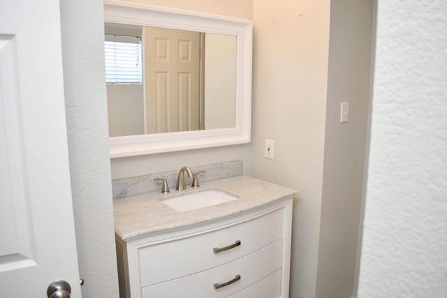 Building Photo - 2081 Brookgate Dr