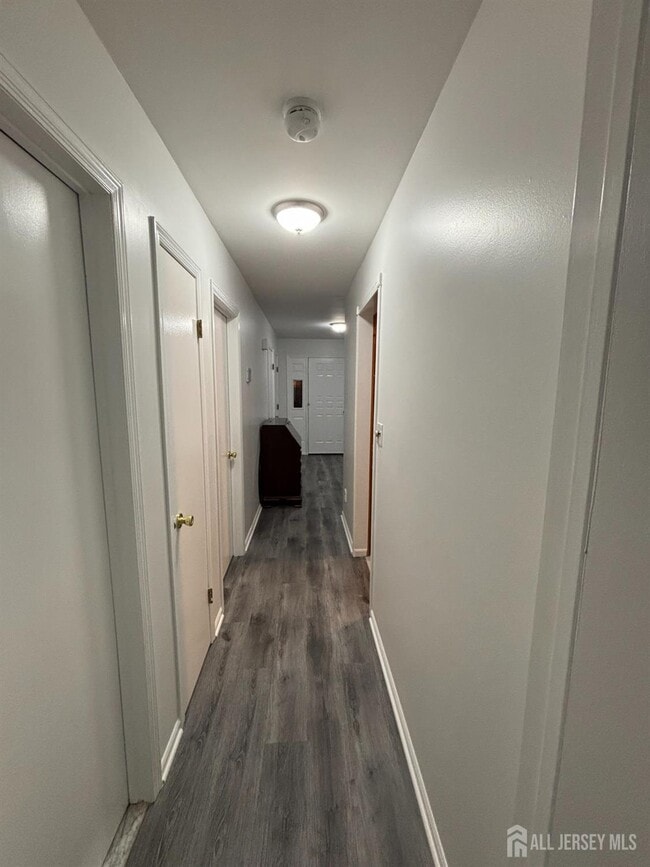 Building Photo - 21 Teaberry Dr