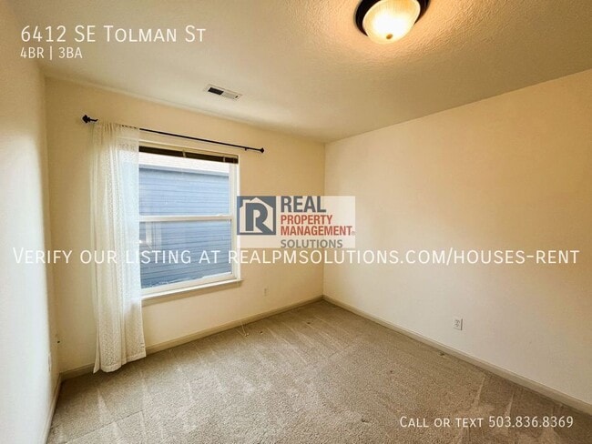 Building Photo - 6412 SE Tolman St