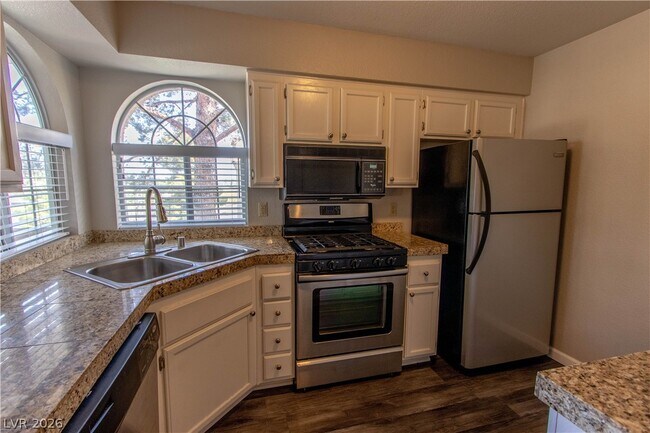 Building Photo - 2251 Wigwam Pkwy