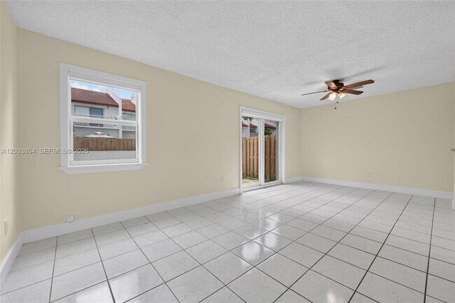 Building Photo - 20759 SW 83rd Ave