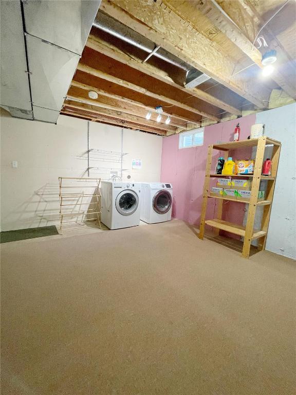 Building Photo - 335 Moultrie Ln