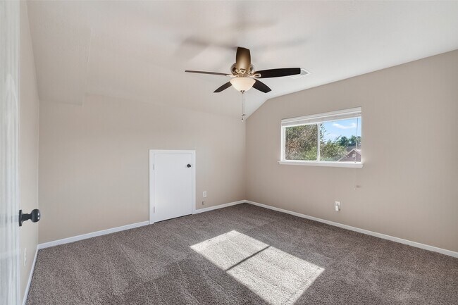 Building Photo - 5118 Cherry Blossom Dr