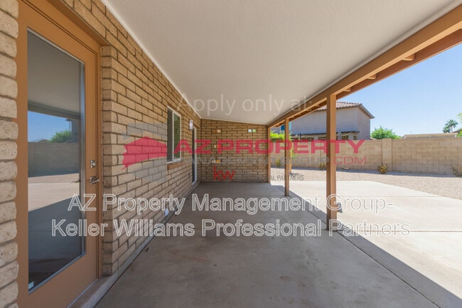 Building Photo - 7660 W Palmaire Ave