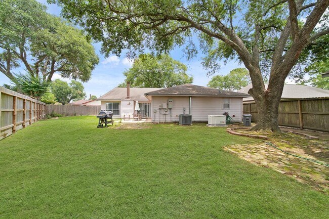 Building Photo - 3507 Corinne Ct