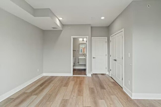 Building Photo - 2114 N 8th St