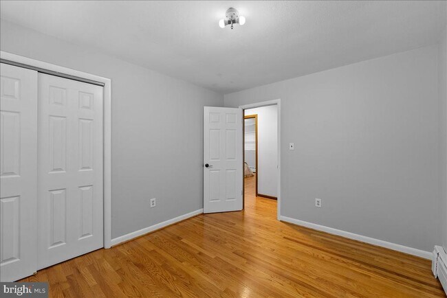 Building Photo - 3035 Hazelton St