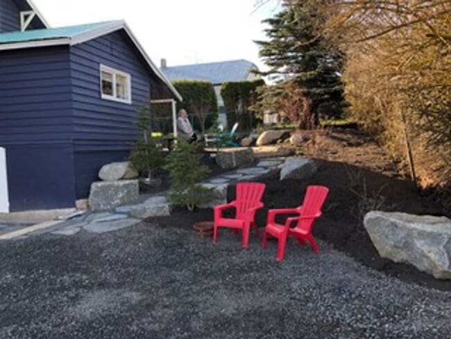 Building Photo - Live in the heart of Roslyn, walk to shops dining and trailheads!