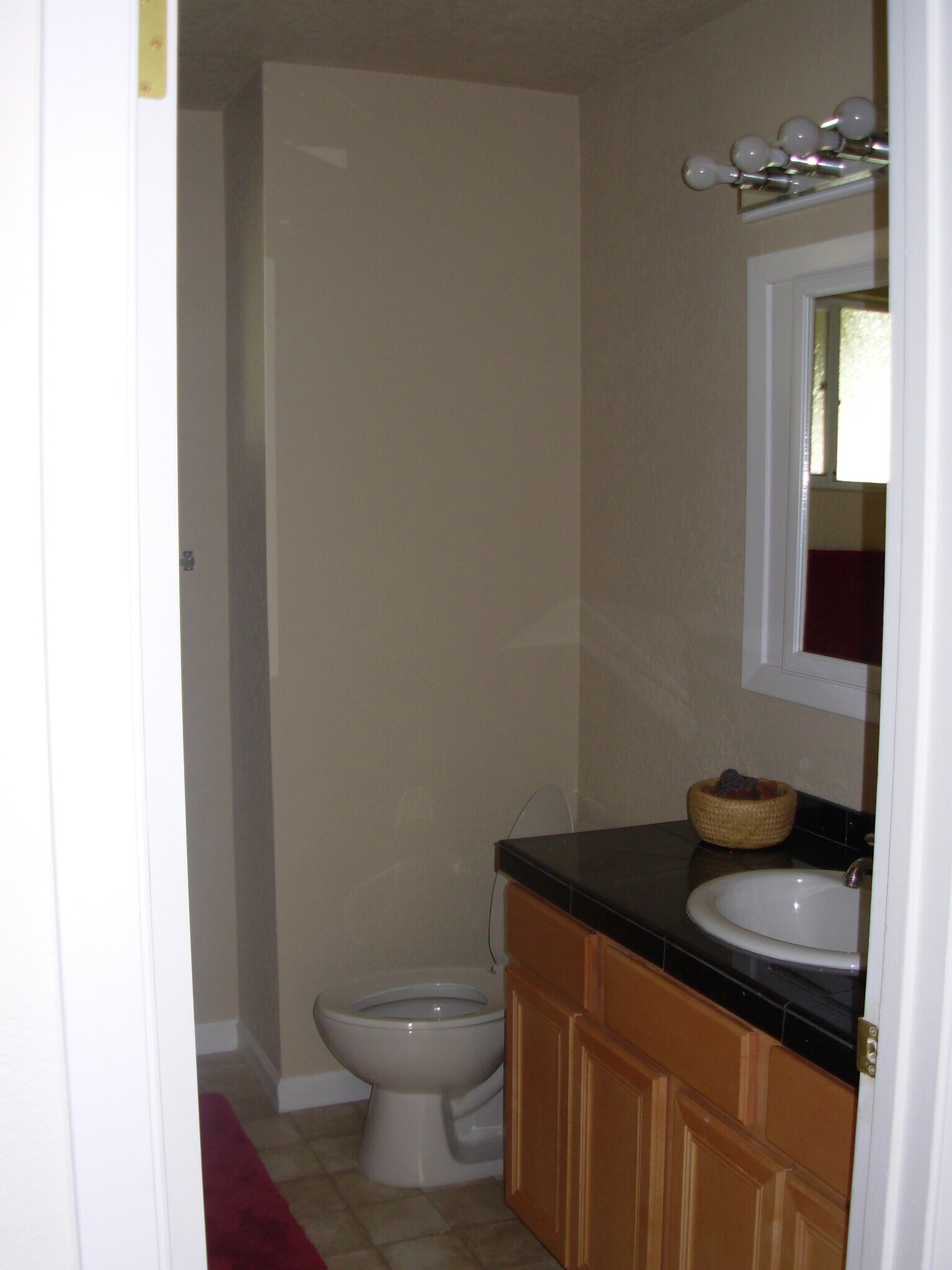 Building Photo - 8762 Kurts Ct