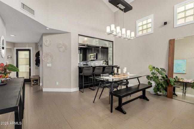 Building Photo - 4225 N 21st St