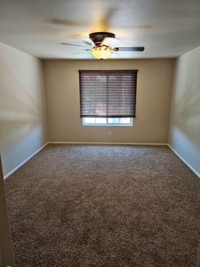 Building Photo - 5112 Tabor Lane
