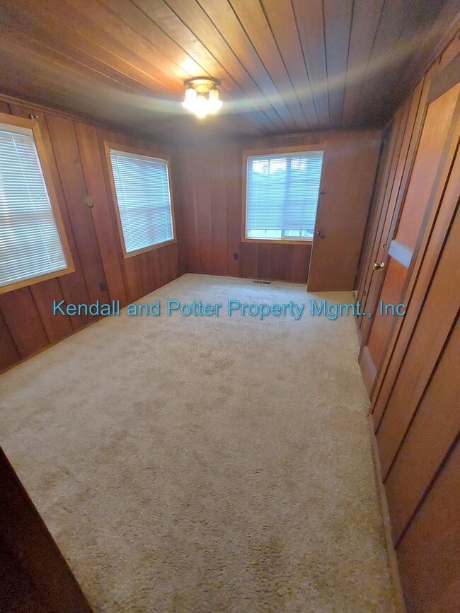 Building Photo - Amazing Beach House Near Twin Lakes Beach!!