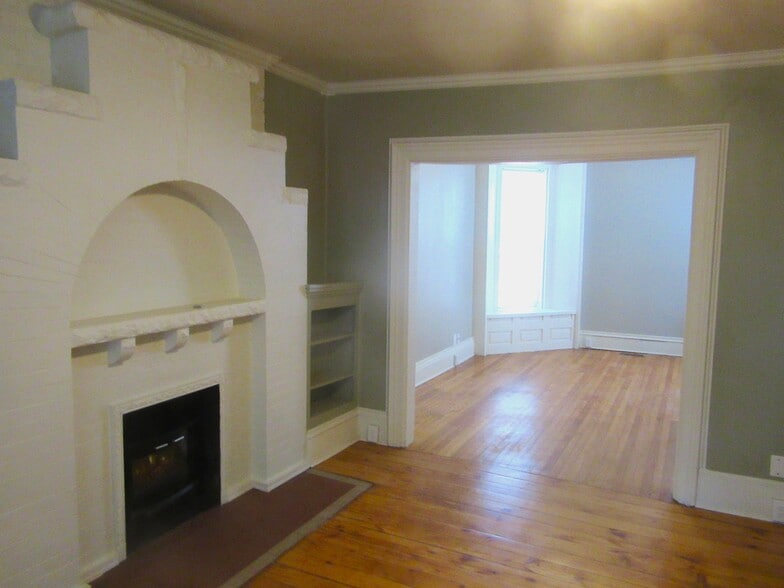 living room looking into dining room - 307 W Columbia Ave