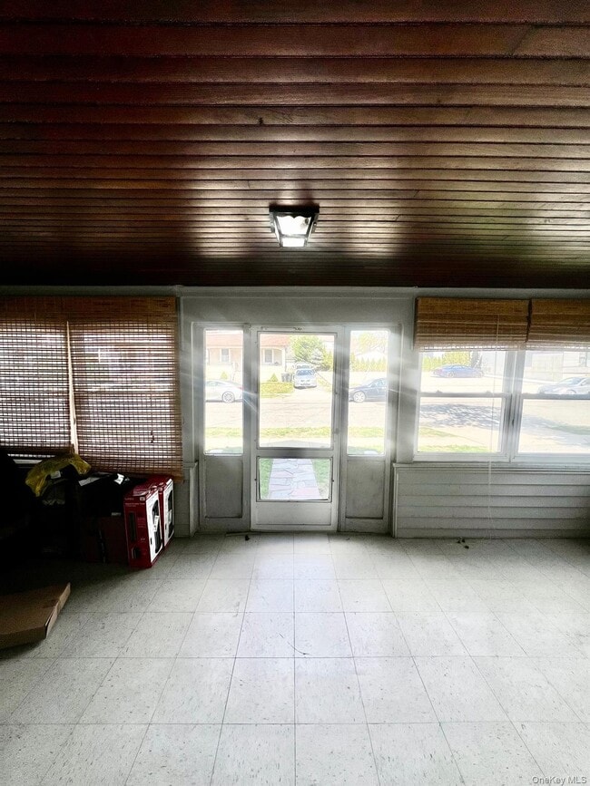 Building Photo - 309 Franklin Ave