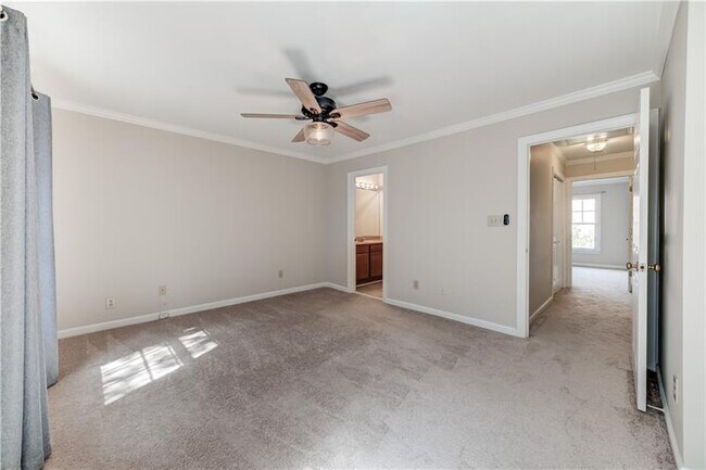 Building Photo - 64 Mt Vernon Cir