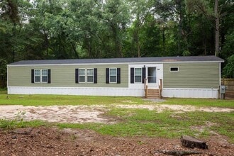 Building Photo - 120 Nancy Ln