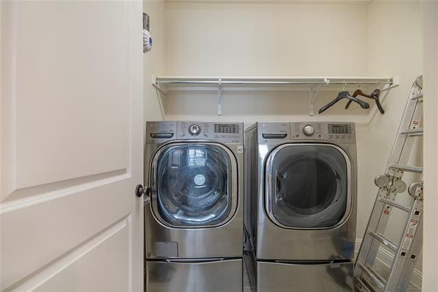 Building Photo - 904 Snyder Dr