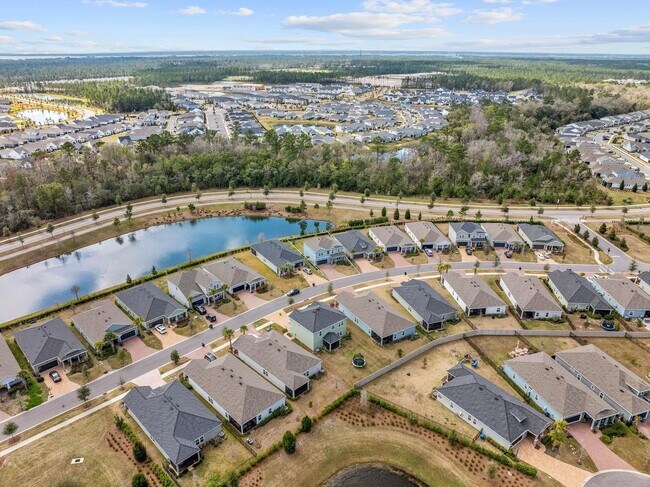Building Photo - 91 Ridgewind Dr
