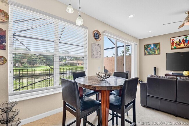 Building Photo - 5018 Starblaze Dr