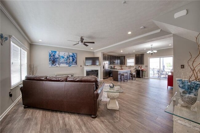 Building Photo - 109 Shaley Dr