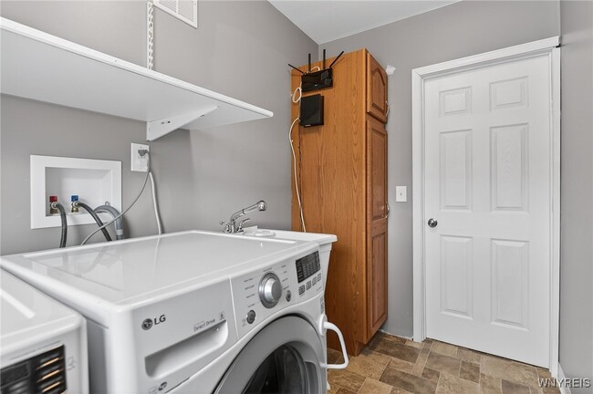 Building Photo - 47 15th Ave