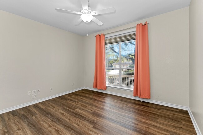 Building Photo - 306 Copperleaf Rd