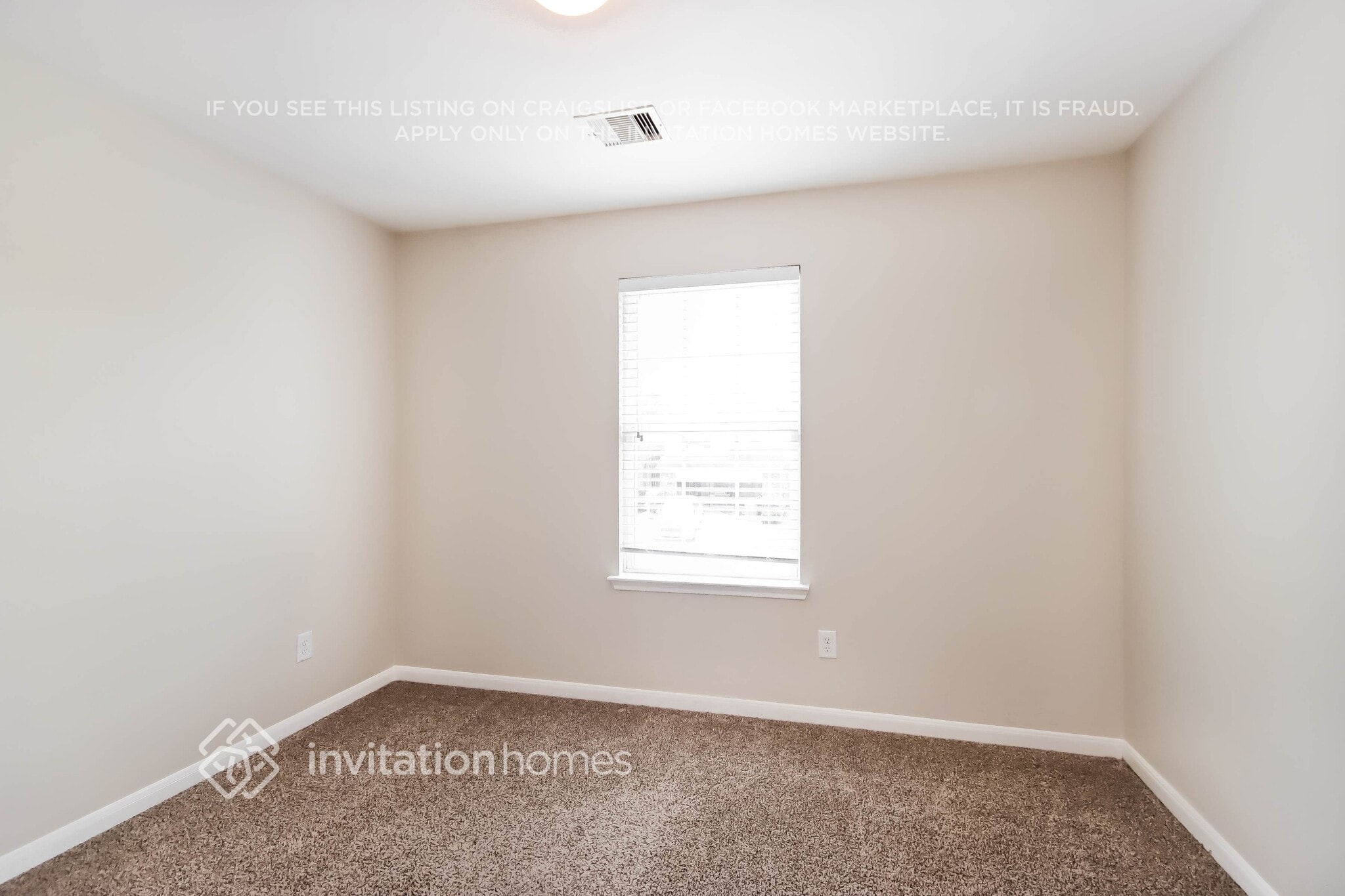 Building Photo - 18702 Walden Glen Cir