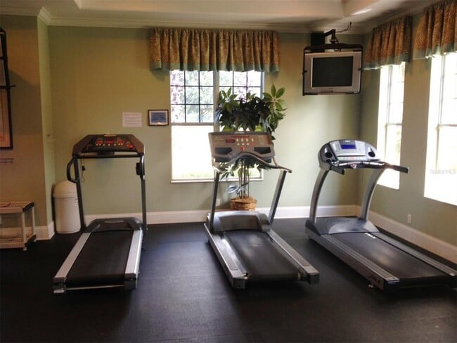 Building Photo - 11654 Castine St