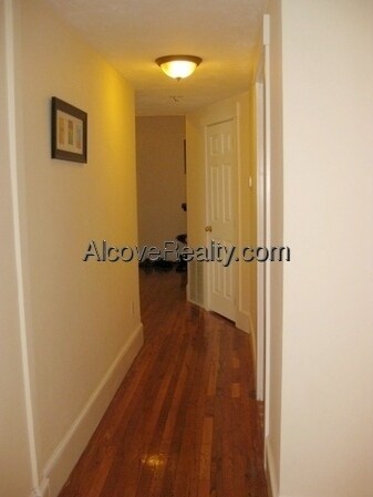 Building Photo - 364 Highland Ave