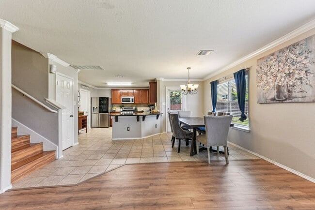Building Photo - 538 Travertine Trail