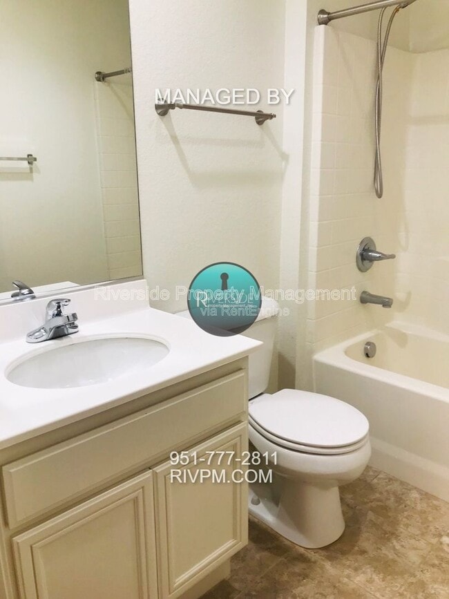 Building Photo - 4455 Leonard Ct