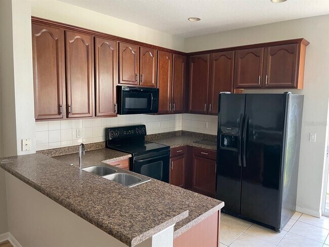 Building Photo - 11604 Colony Lake Dr